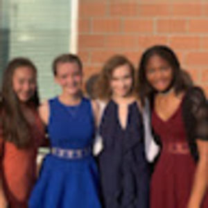 Meet your Posher, Kayla